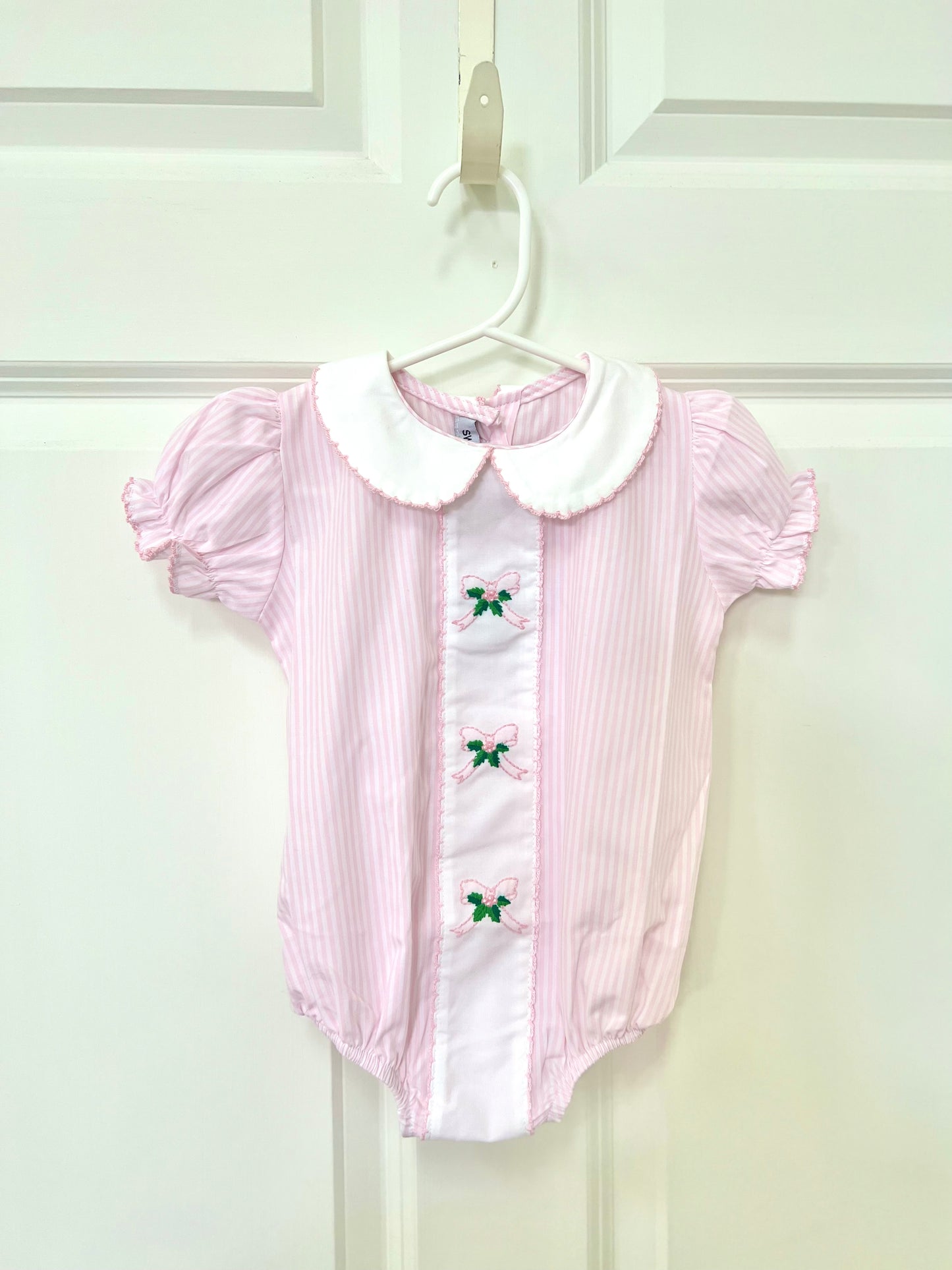 Pink Stripe Holly & Bow Bubble