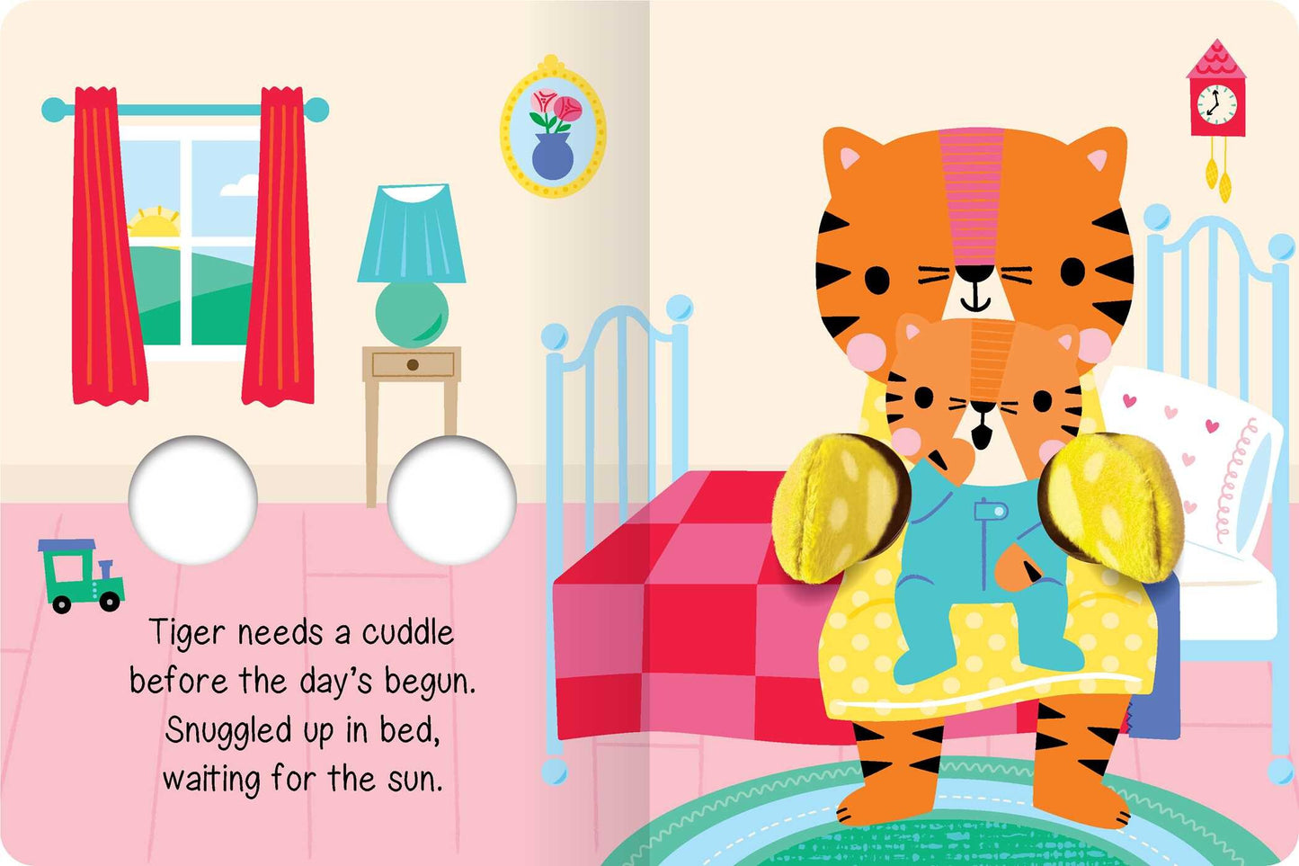 Cuddle Time: Finger Puppet Book