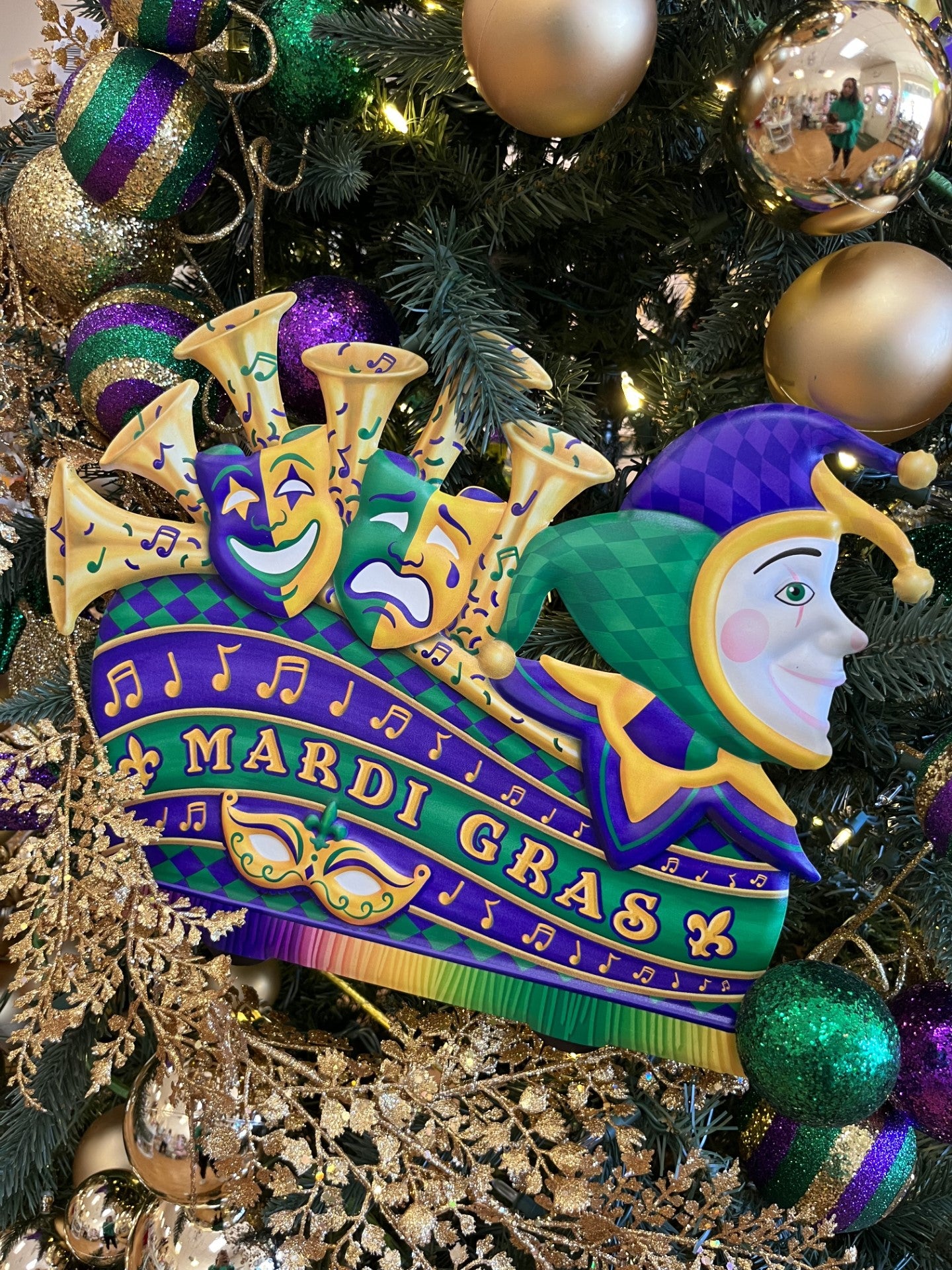 Mardi Gras Glitter Ball Pick – HighlandSide Interiors, Gifts and  Monogramming