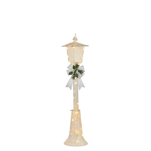 Lighted Lamp Post