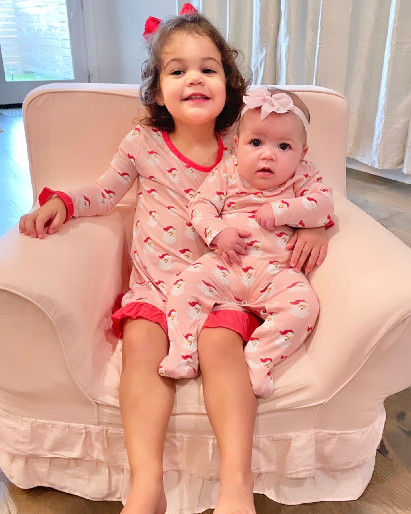 Kids Here Comes Santa Clause Long Sleeve Gown