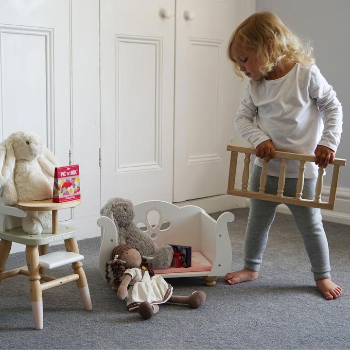 Sleigh Doll Cot