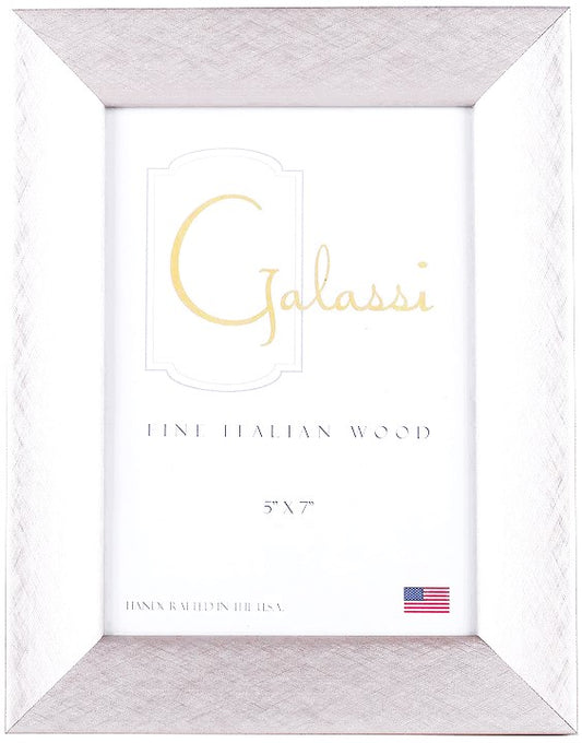 Wide Pearl Chic Frame