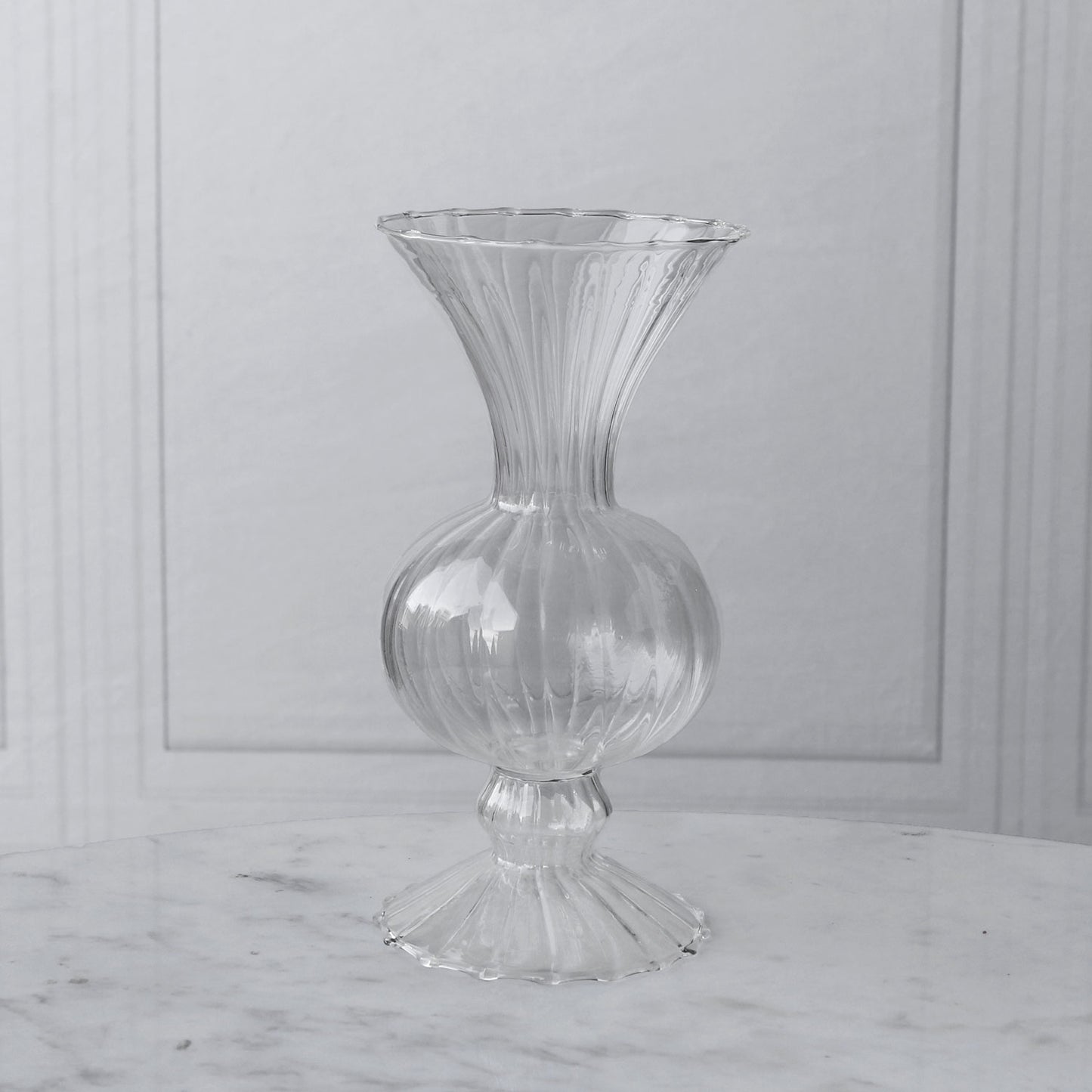 GLASS Cambridge Vase