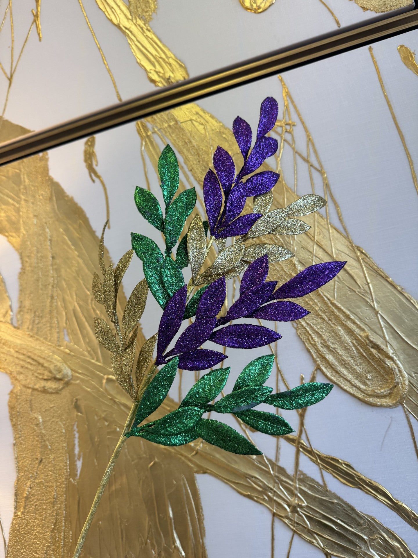 Glitter Bay Leaf Mardi Gras Spray