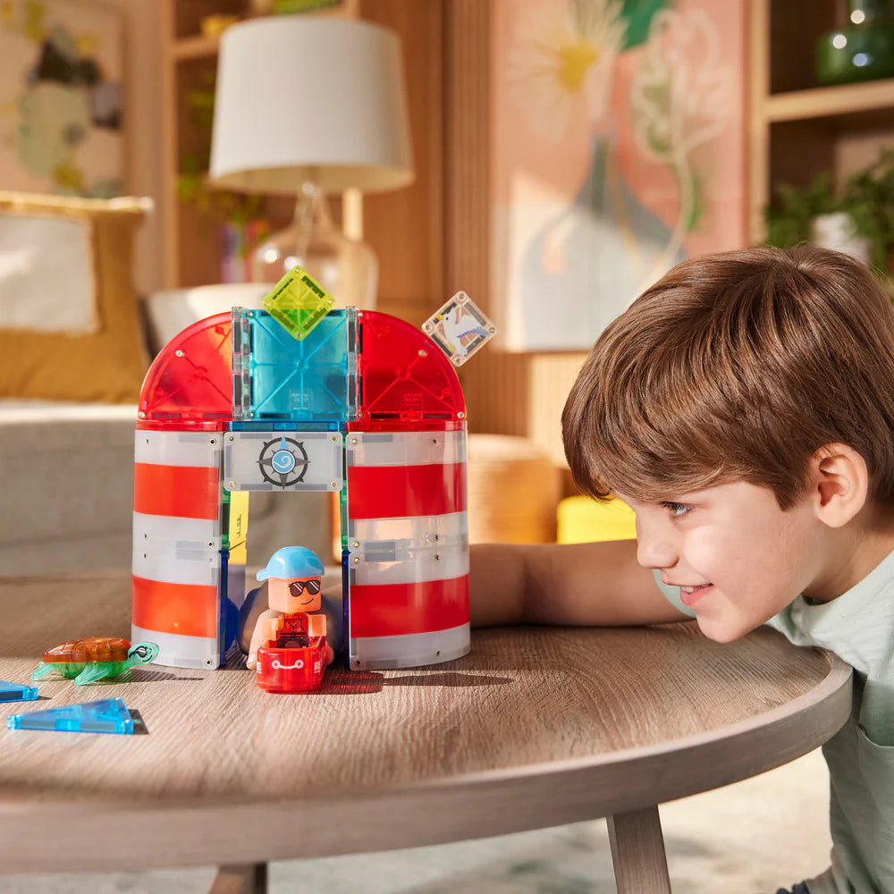 Magna-Tiles Lighthouse Rescue