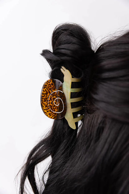 Snail Hair Claw Clip