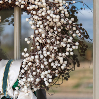 24" White Berry Wreath