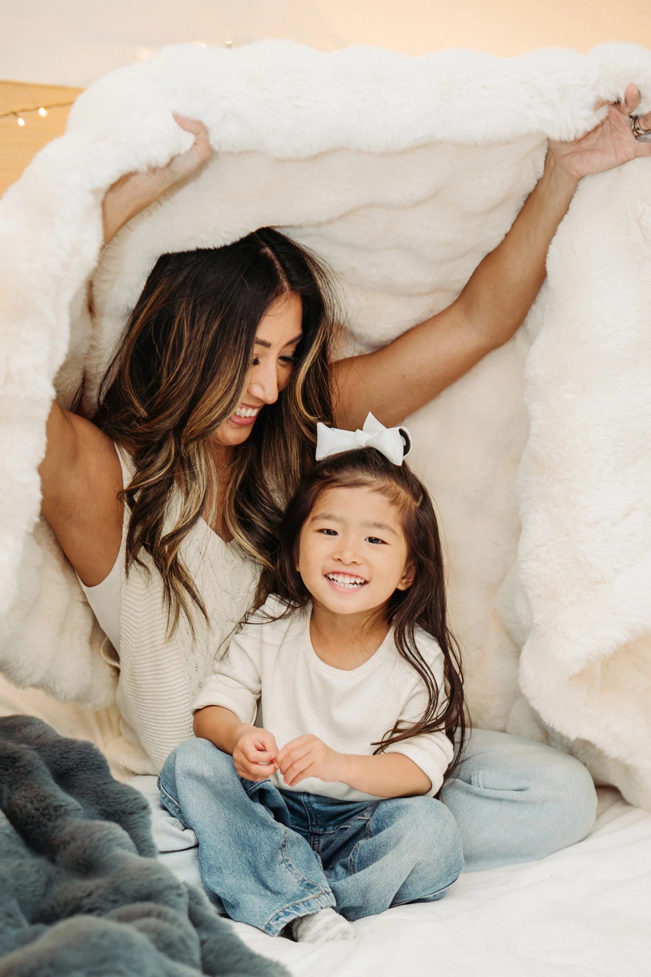 Little Giraffe Cloudscape Throw Blanket