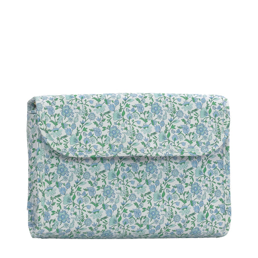 Luxe Hanging Toiletry