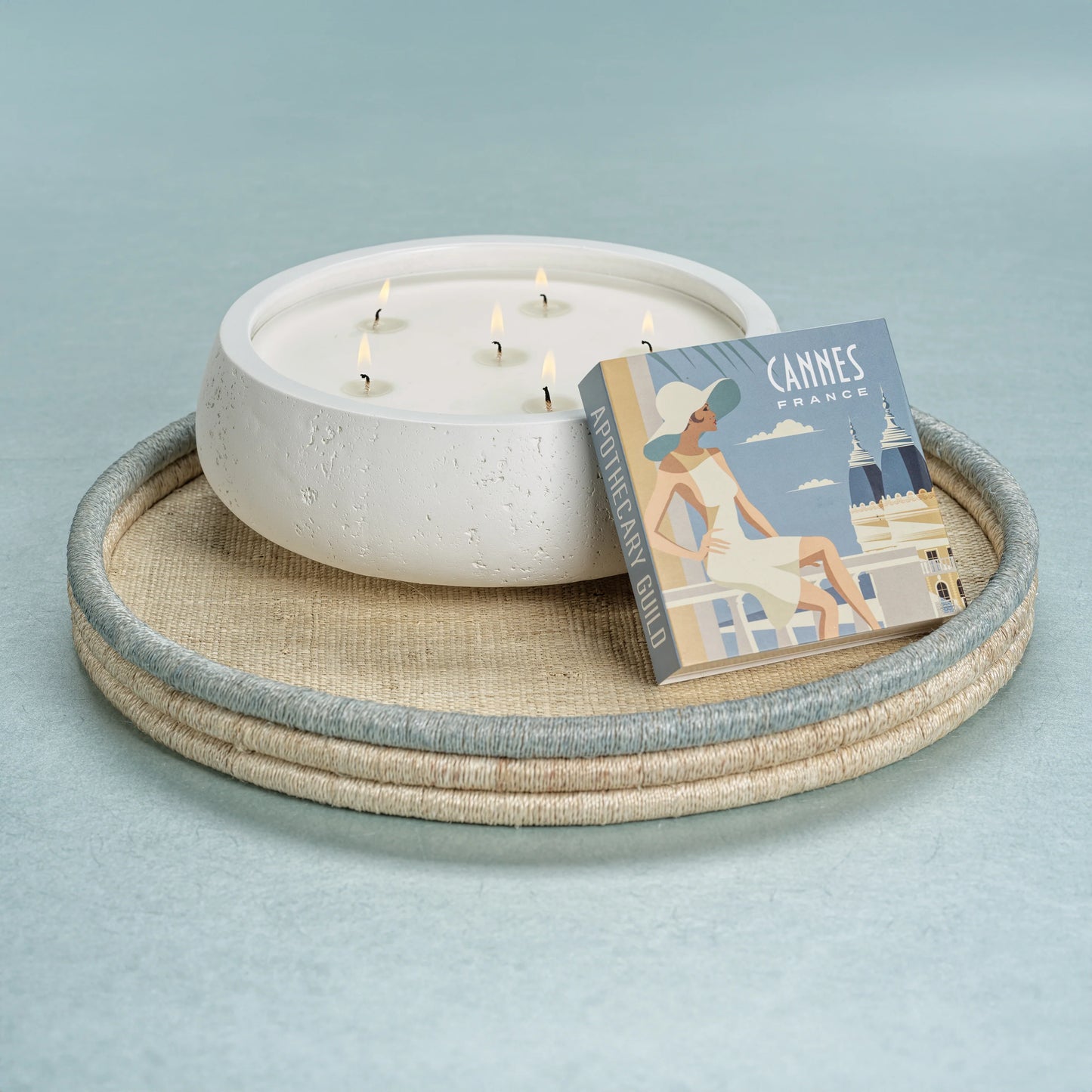 Côte d'Azur White Concrete Scented Candle