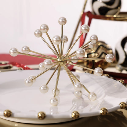 Spike and Pearl Décor