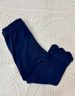 Solid Scallop Leggings