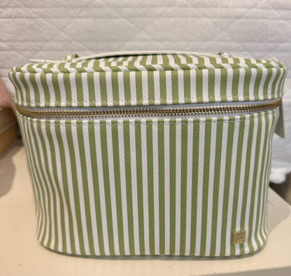 Luxe Vanity Train Case