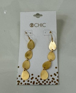 Gold drop earring