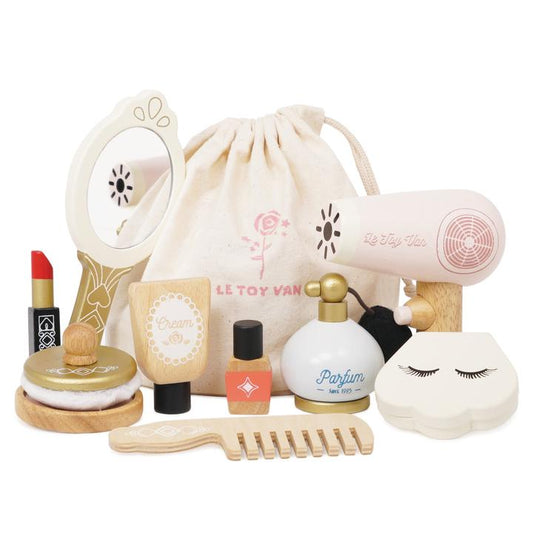 Star Beauty Bag with Wooden Accessories