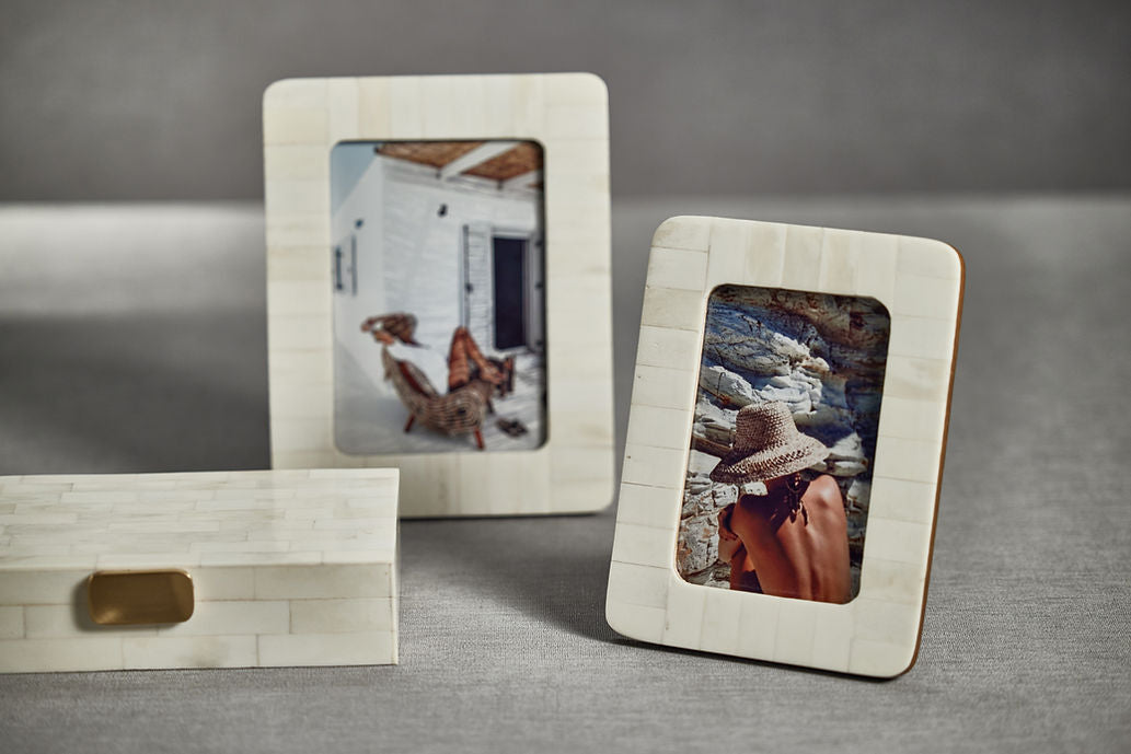 Cote d'Ivoire Bone Inlay Photo Frame with Rounded Corners